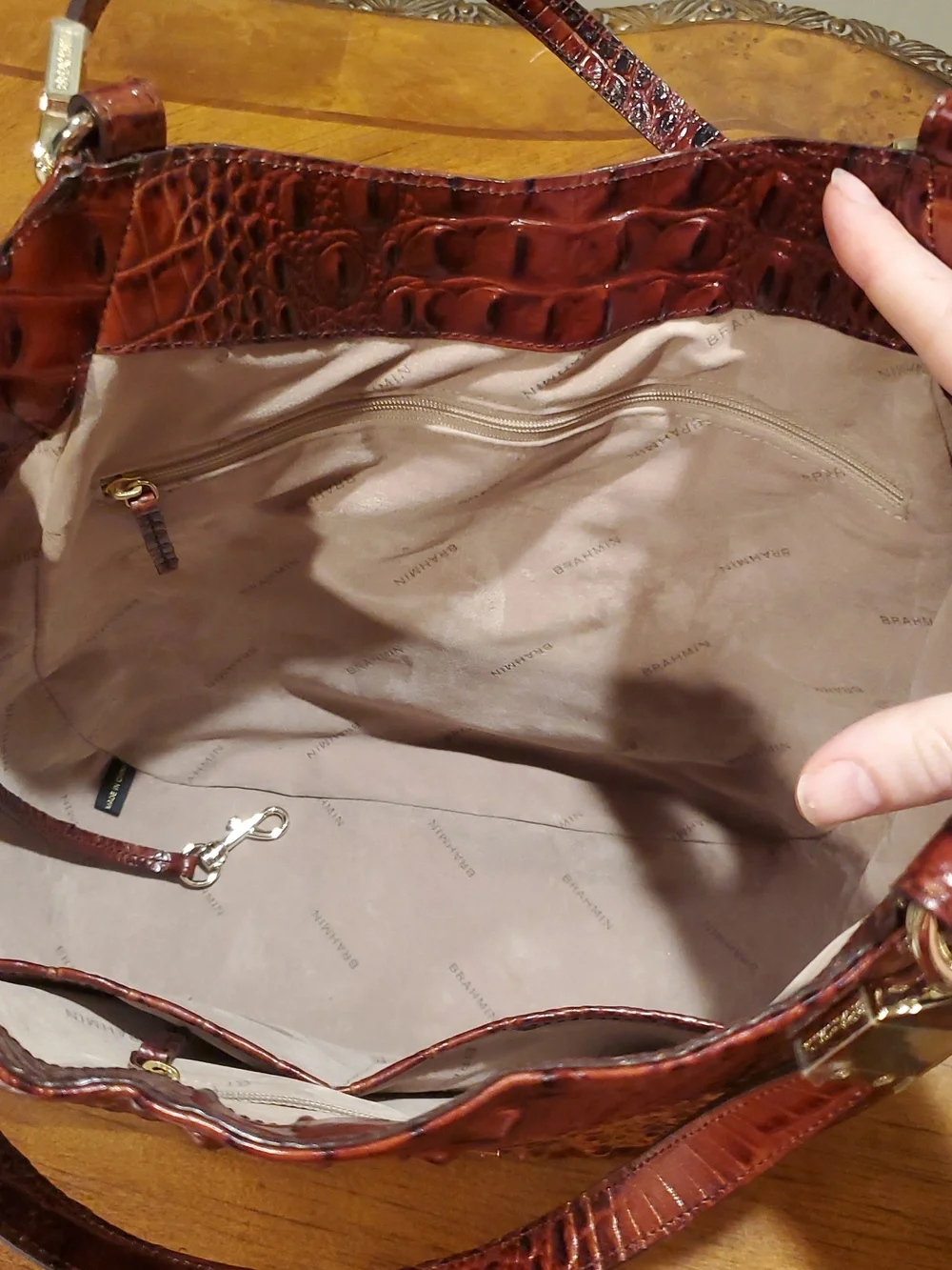 Like NEW Brahmin Marianna Alzette Croc Shoulder Tote - Picture 11 of 14